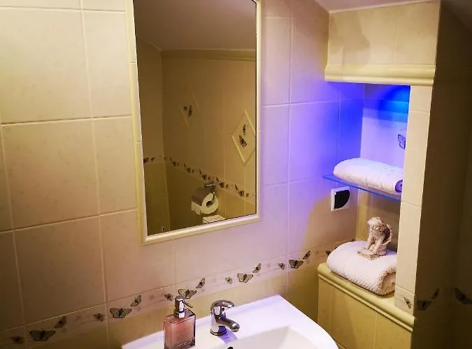 Blekitny Aniol Nocleg ze śniadaniem 3*